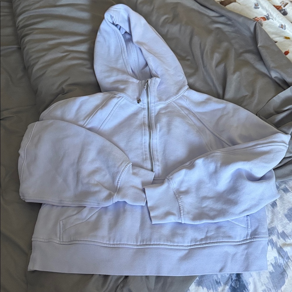 TODAY PRICE ONLY! - Lululemon Athletica - Scuba Hoodie